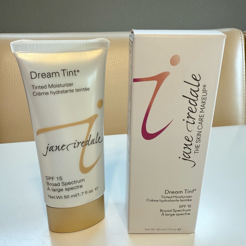 Jane Iredale Dream Tint Moisturizer 1.7oz LIGHT ~ NEW IN BOX ~ SPF 15
